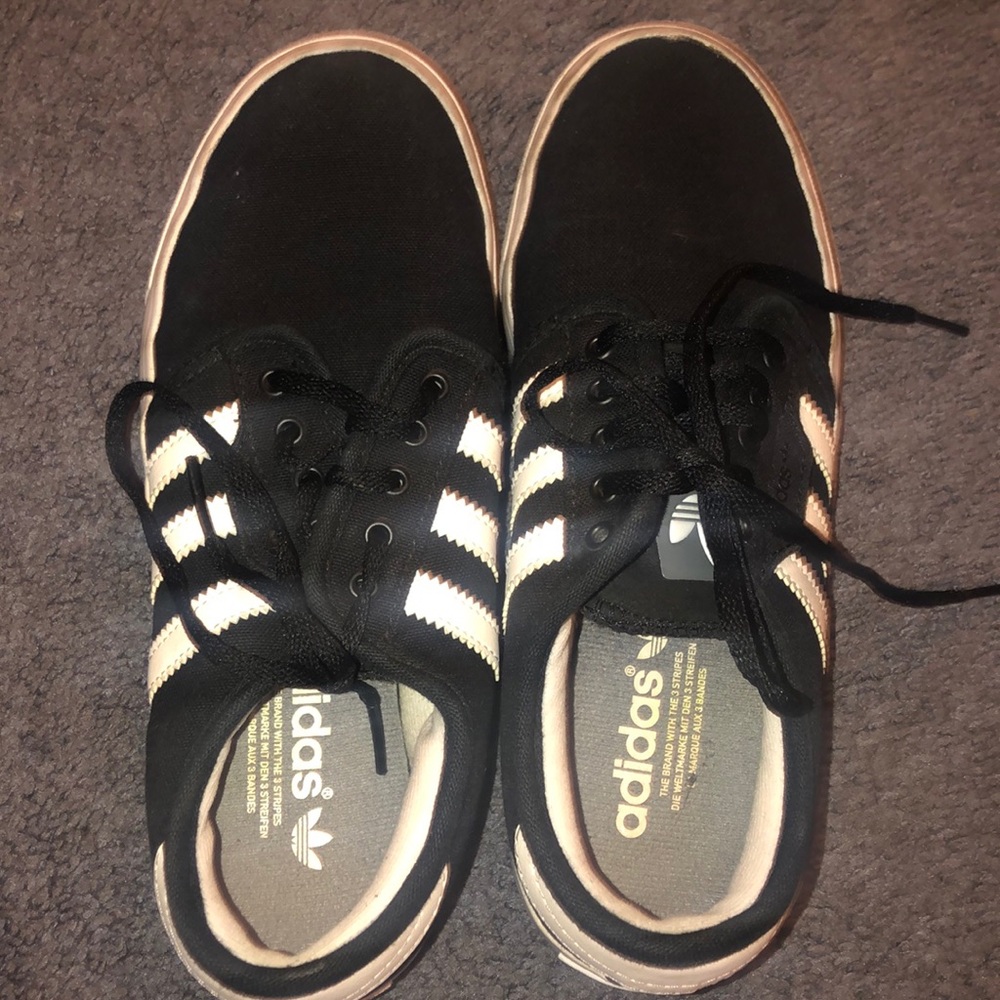 Black and white MENS adidas